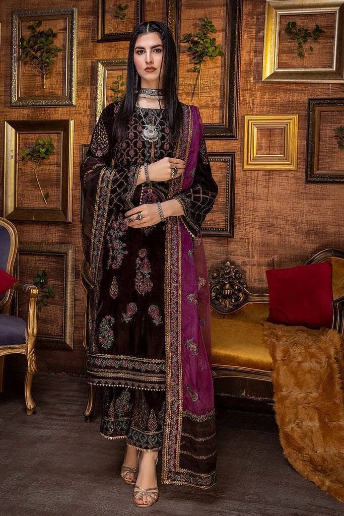 IB-426 Charizma collection in Velvet micro 9000 3 Pcs with Neck embroidery with Embroidery chiffon duppata