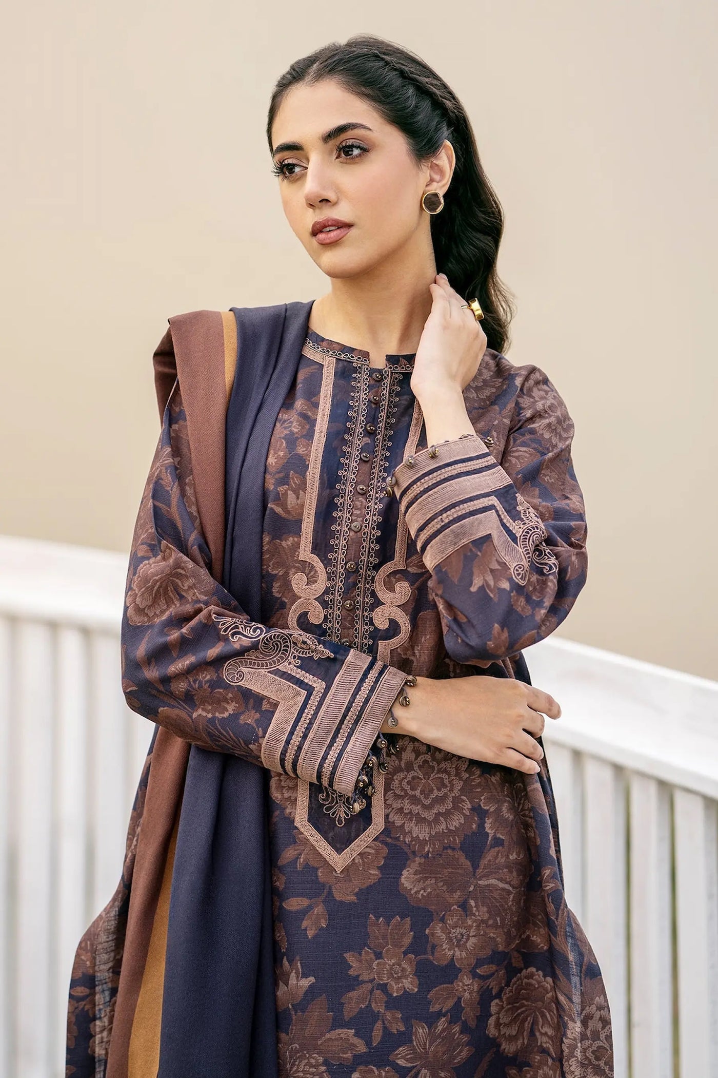 BAROQUE - 3PC KHADDAR PRINTED SHIRT WITH KHADDAR PRINTED DUPATTA AND TROUSER - IB-75