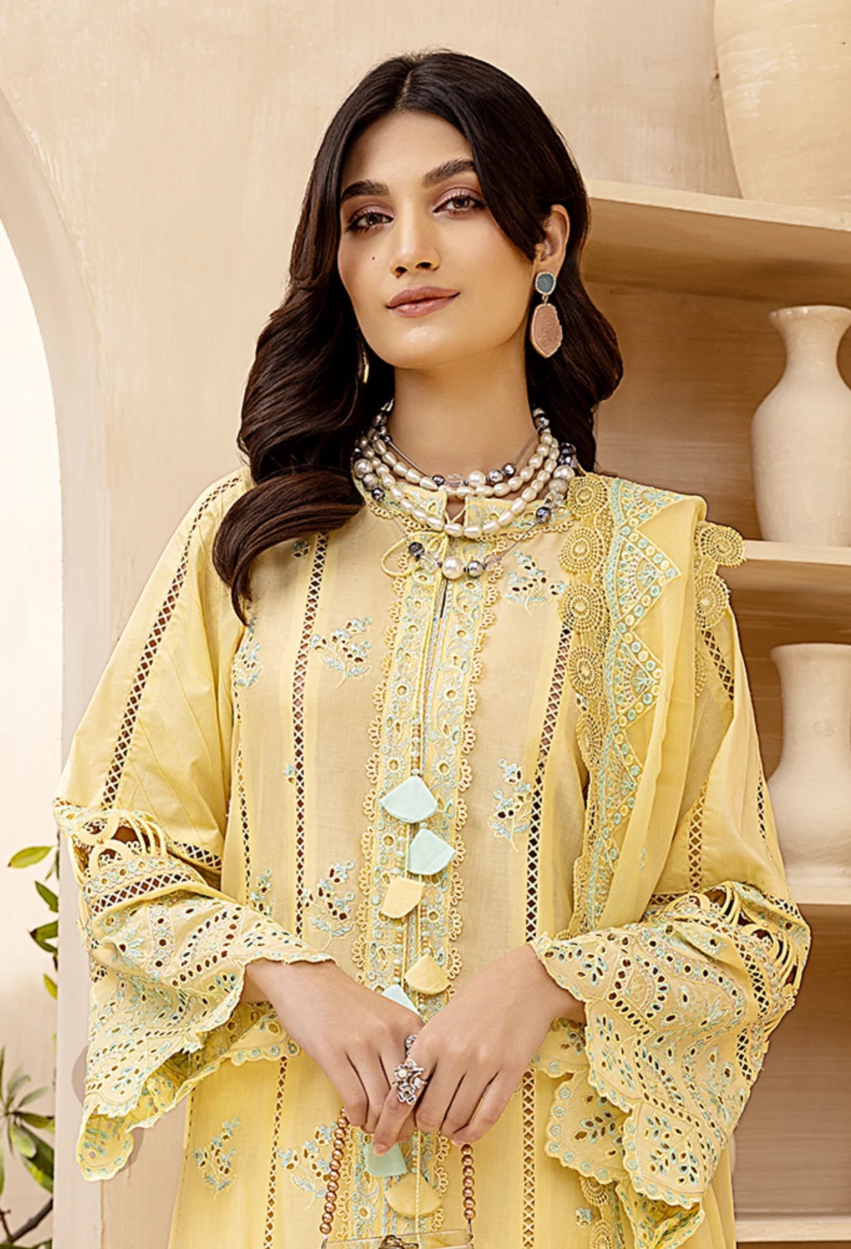 IB-429 Adan libas collection in Dhanak 3 Pcs with Heavy Neck Front Full embroidery with Heavy Embroidery Shawal