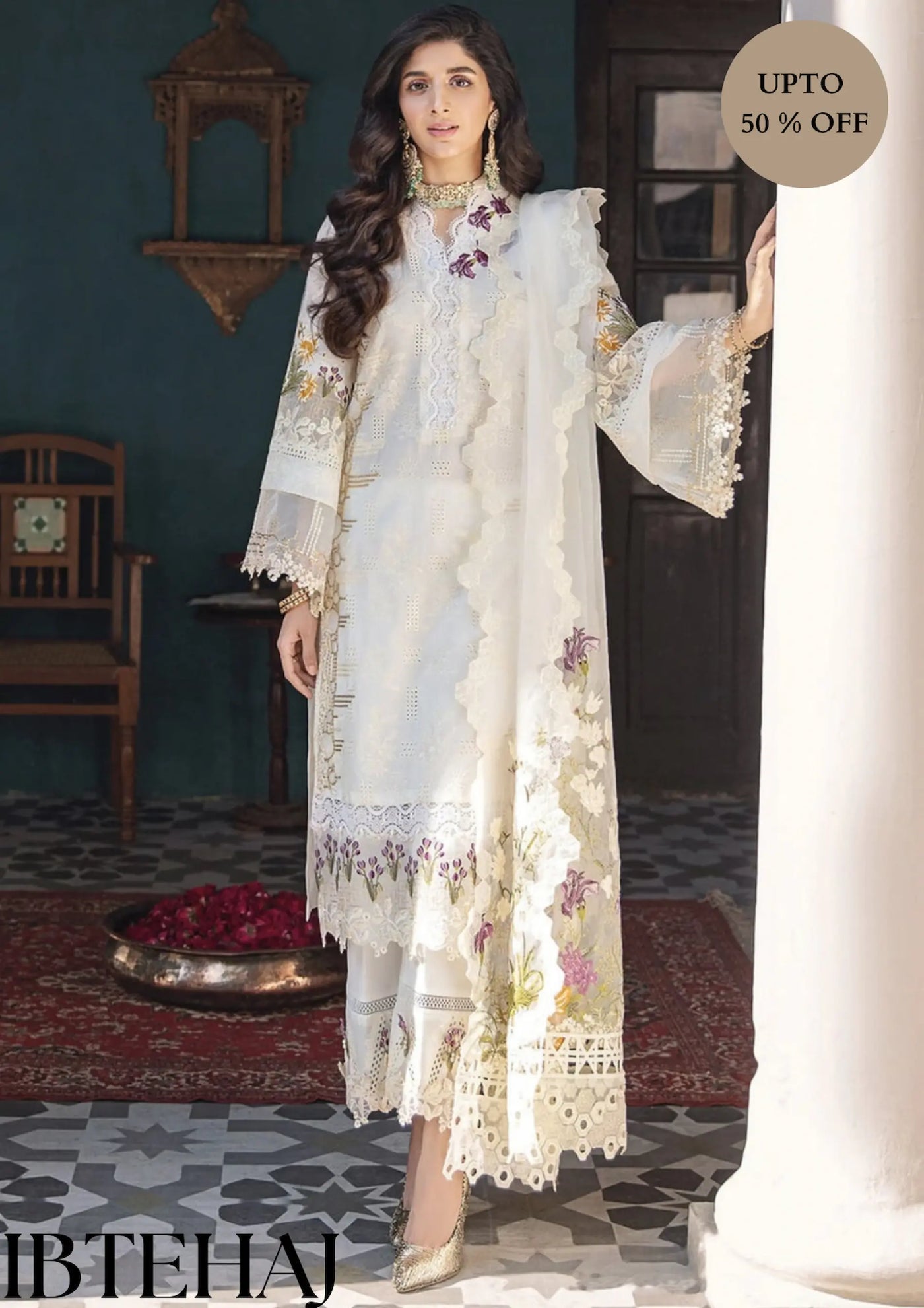 IB-423 Elaaf collection in Linen 3 Pcs with   Heevy Neck/Front full embroidery with Chiffon dupatta