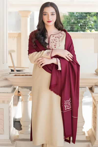 IB-0118 | Aisling WINTER 3PC Dhanak suit with Embroidered Shawll